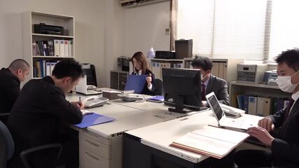 Office Lady's OL Public Bukake